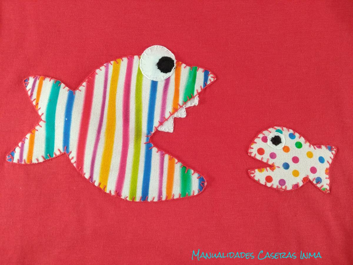 Manualidades Caseras Inma_ Detalle camiseta de peces a rayas y puntos 