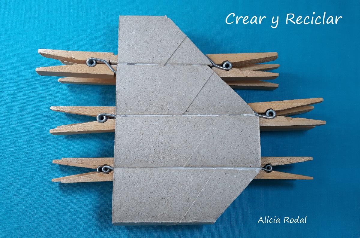 Organizador de escritorio con TUBOS DE CARTÓN del papel higiénico SÚPER FÁCIL. Cómo hacer un organizador de escritorio con tubos de cartón de papel de baño. Fácil, sencillo, rápido, económico, práctico y funcional. 