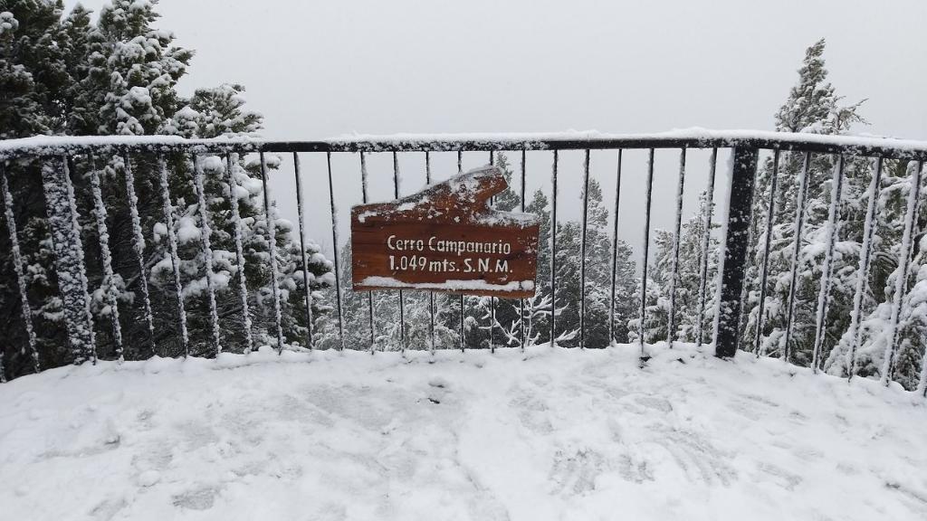 cerro campanario en invierno