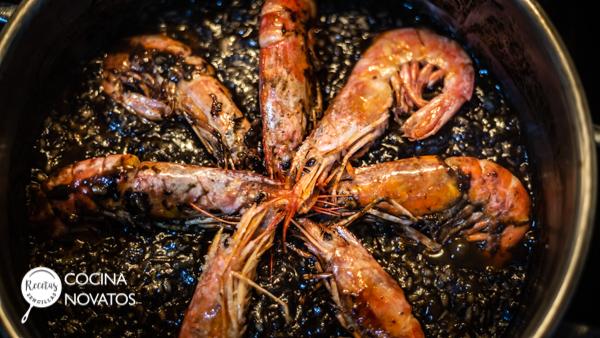 Gambones en Arroz Negro
