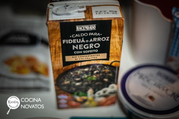 Sobrito en Caldo Negro 