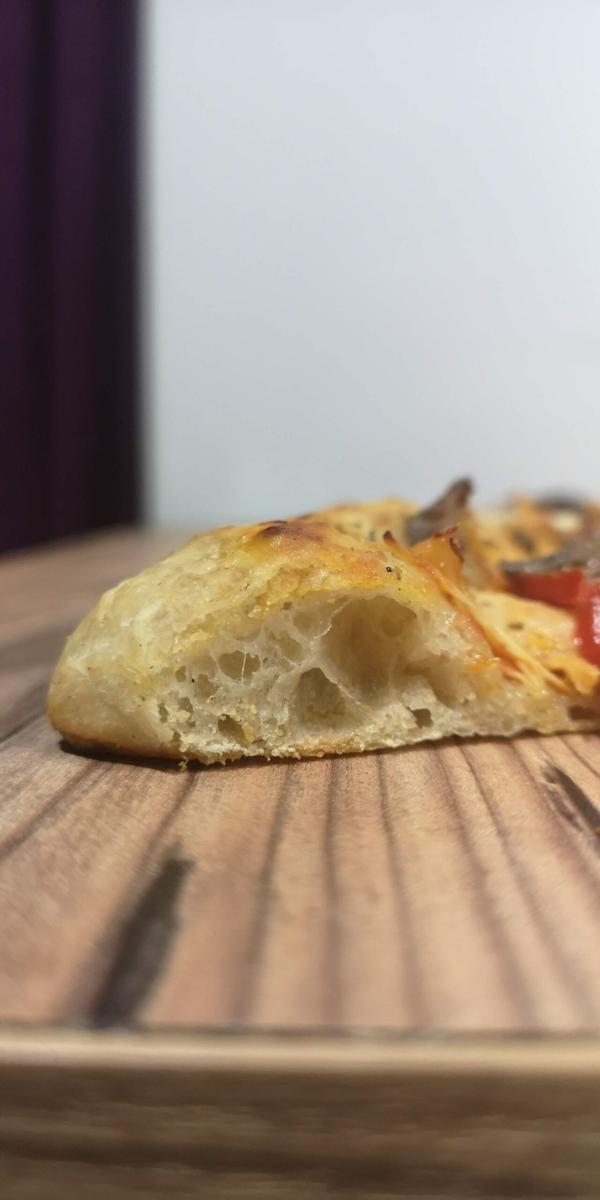 pizza con masa madre