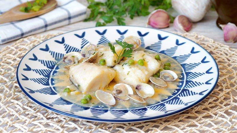 receta de bacalao en salsa verde con almejas