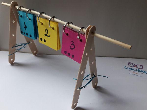 Marcador Manualidad con tema piscina