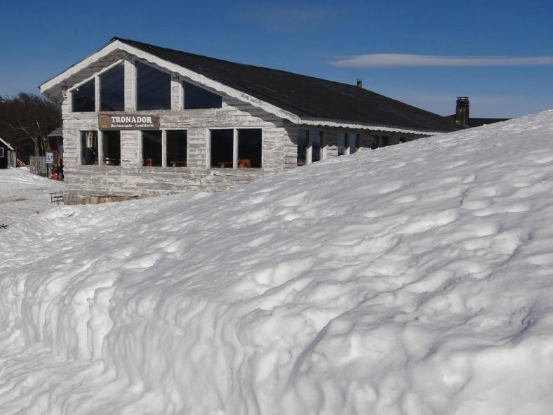 nieve en villa la angostura. clima en cerro bayo