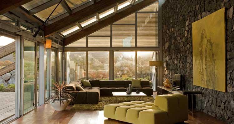 Interior de casa bioclimática