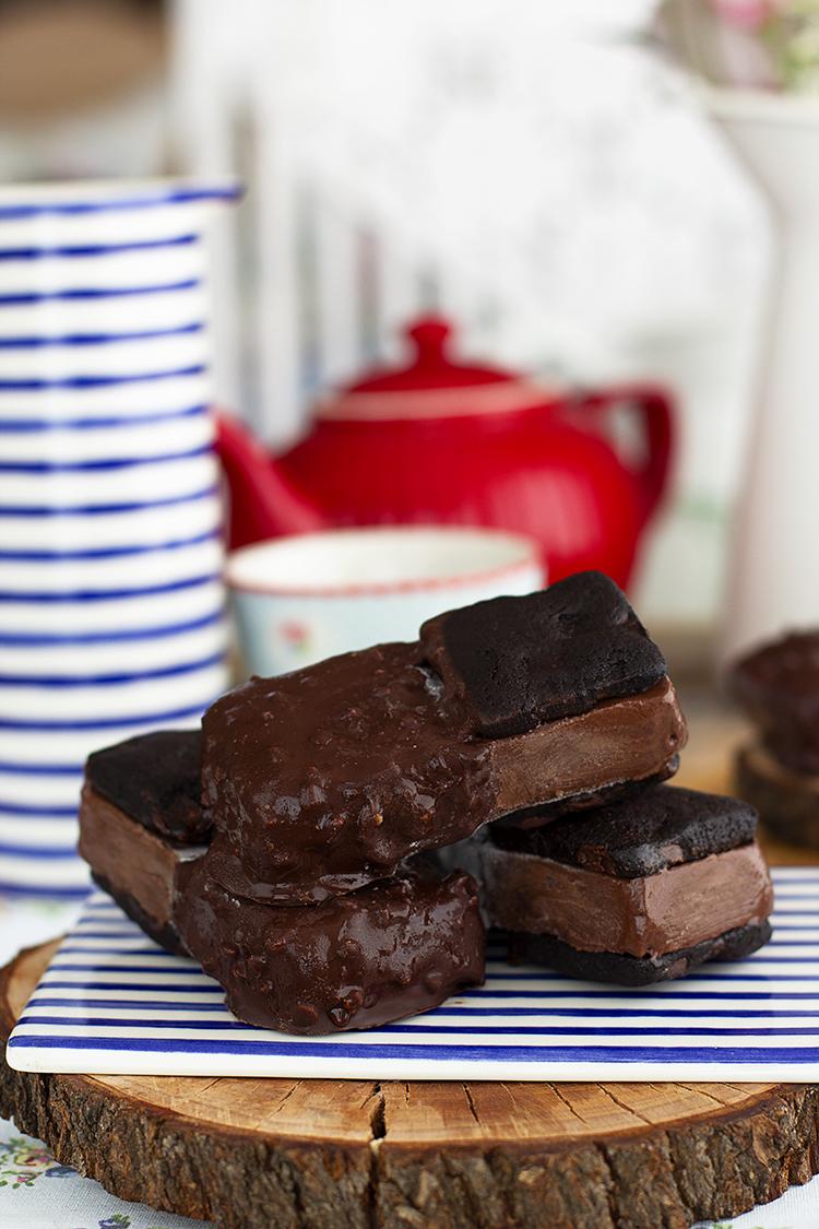 MaxiBon Black Cookie el maxibon más chocolateado y tentador