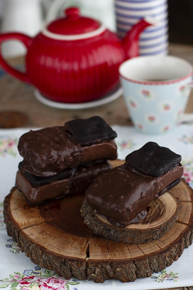 MaxiBon Black Cookie el maxibon más chocolateado y tentador
