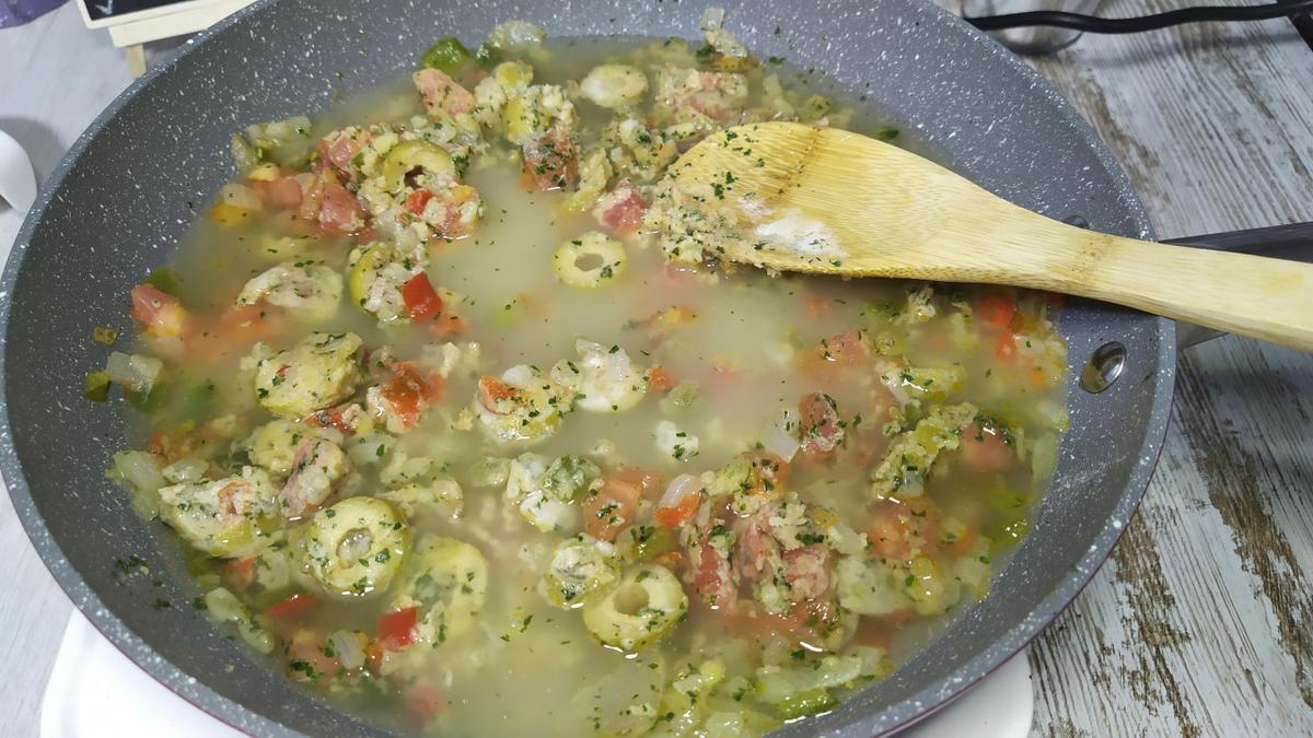 mejillones en salsa marinera