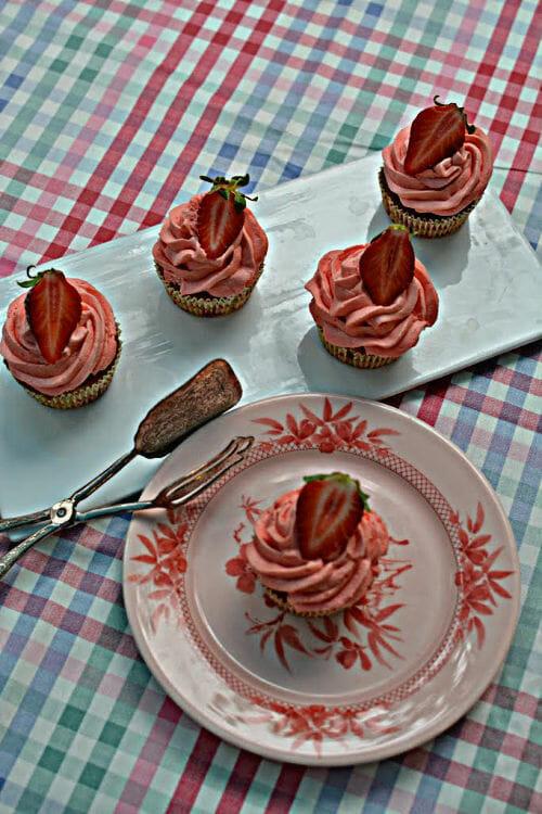 Cupcake De Cava Y Fresas 7