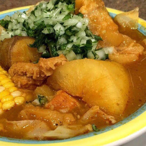 Sopa de Pata Salvadoreña