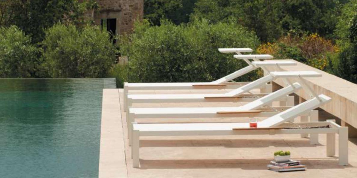 Mobiliario exterior de jardín