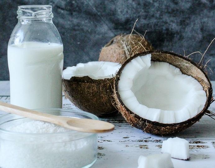 como hacer leche de coco