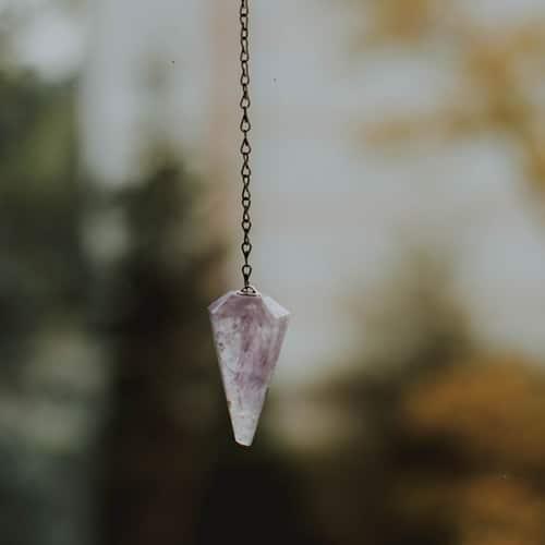 Prueba casera de embarazo péndulo