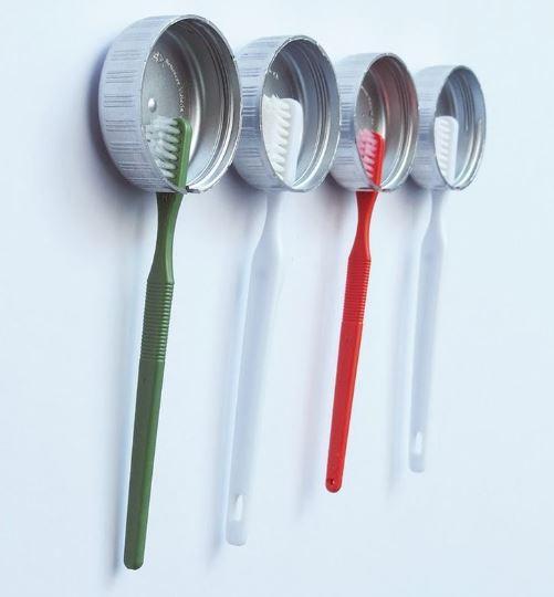 Soporte para cepillos. Vía Pinterest.