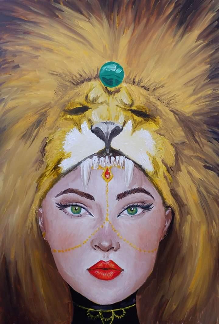 Ilustración del libro en el que se ve una mujer mirandote fijamente con tocado de cabeza de león