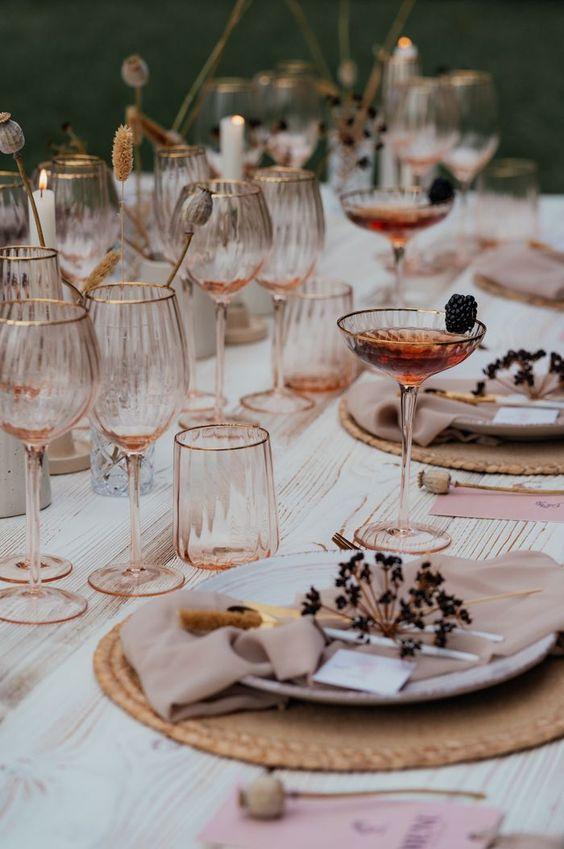 decoralinks | bodas - vajillas en rosa, beige y tostados