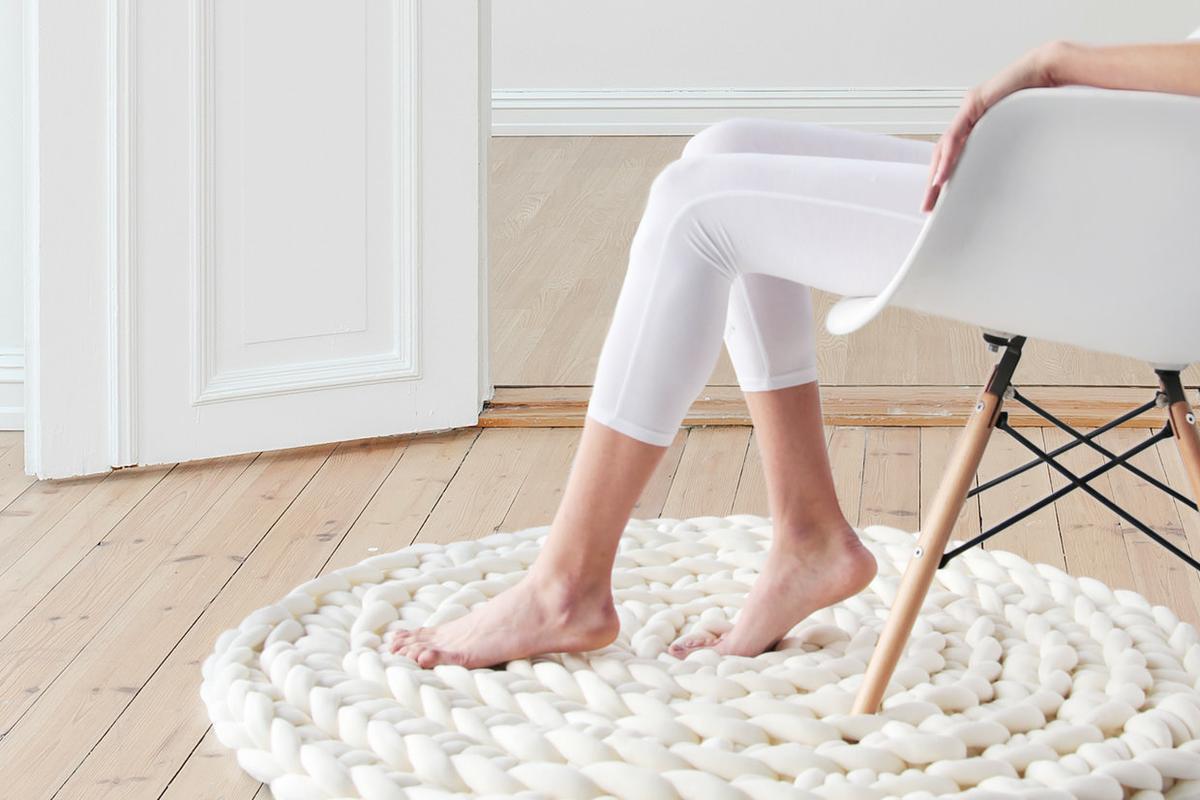 5_DIY_dar_toque_primaveral_hogar_alfombra_ganchillo_XXL-07