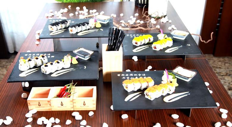 presentación de sushi en casa