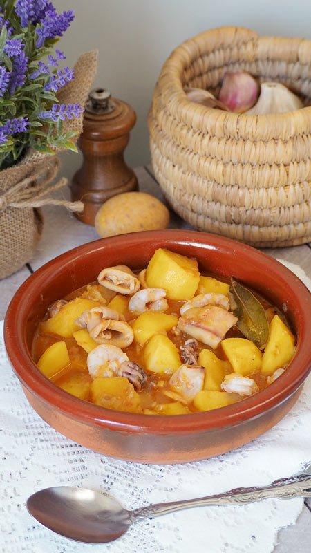 guiso de patatas a la cazuela