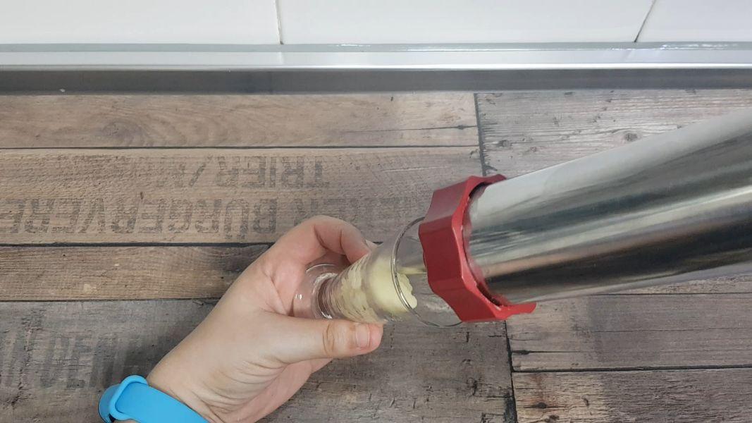 Pastel de lentejas al curry con crema de patata y coco