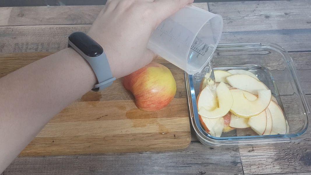 Rosas de hojaldre, manzana y canela