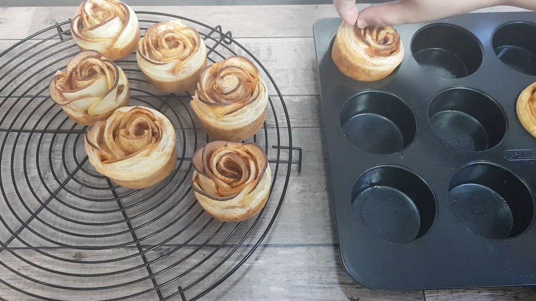 Rosas de hojaldre manzana y canela