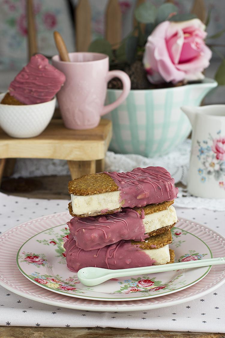 MaxiBon Pantera Rosa el capricho delicioso de nuestra infancia helado