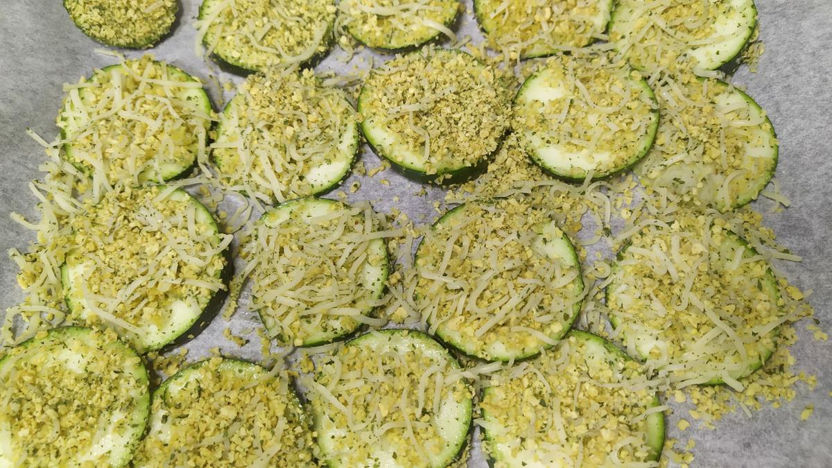 CALABACÍN CRUJIENTE CON TZATZIKI