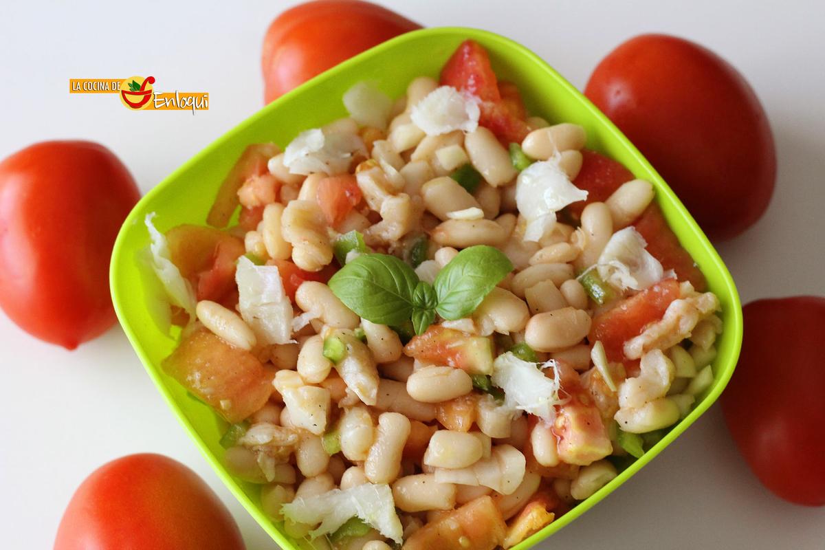 Ensalada de judías blancas con bacalao
