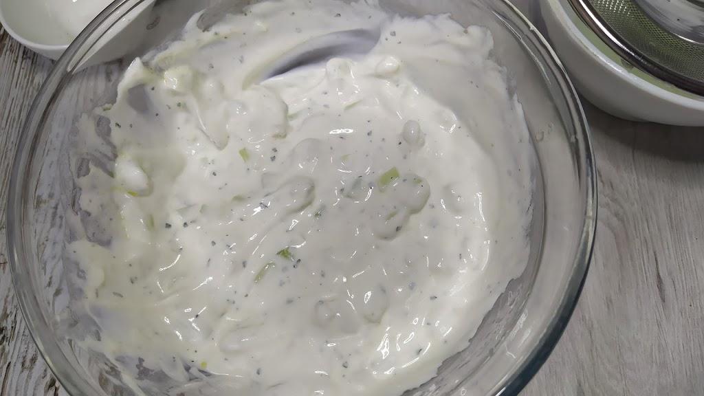 Tzatziki salsa griega de yogur