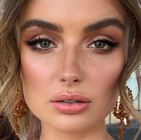 Mejores bases de maquillaje para invitadas