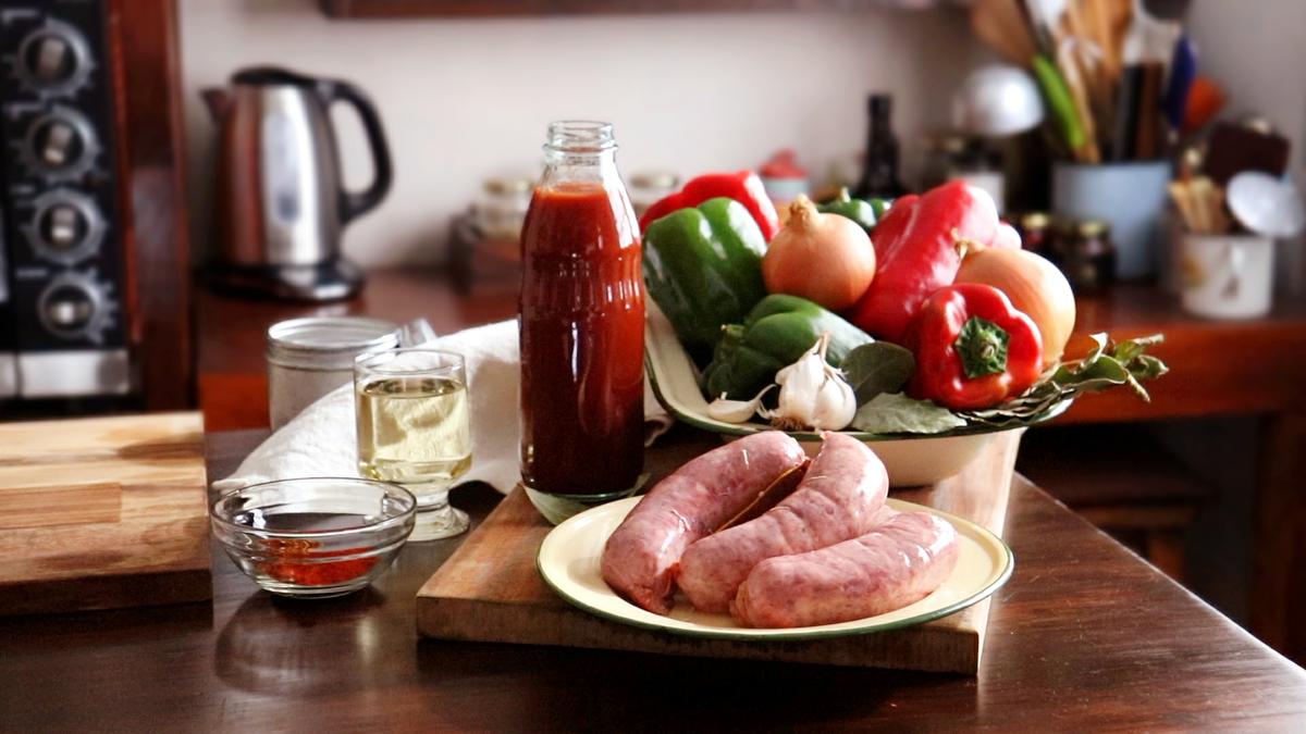 chorizo a la pomarola
