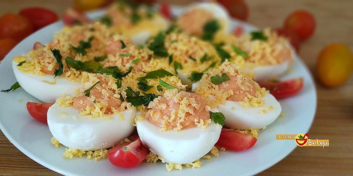 Huevos cocidos rellenos con solo 2 ingredientes