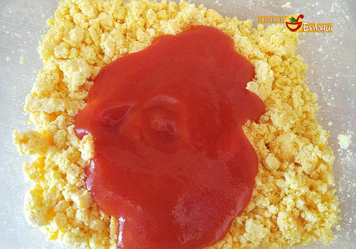 Huevos cocidos rellenos con solo 2 ingredientes