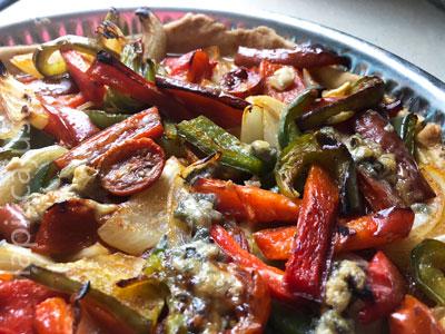 coca de verduras horneada