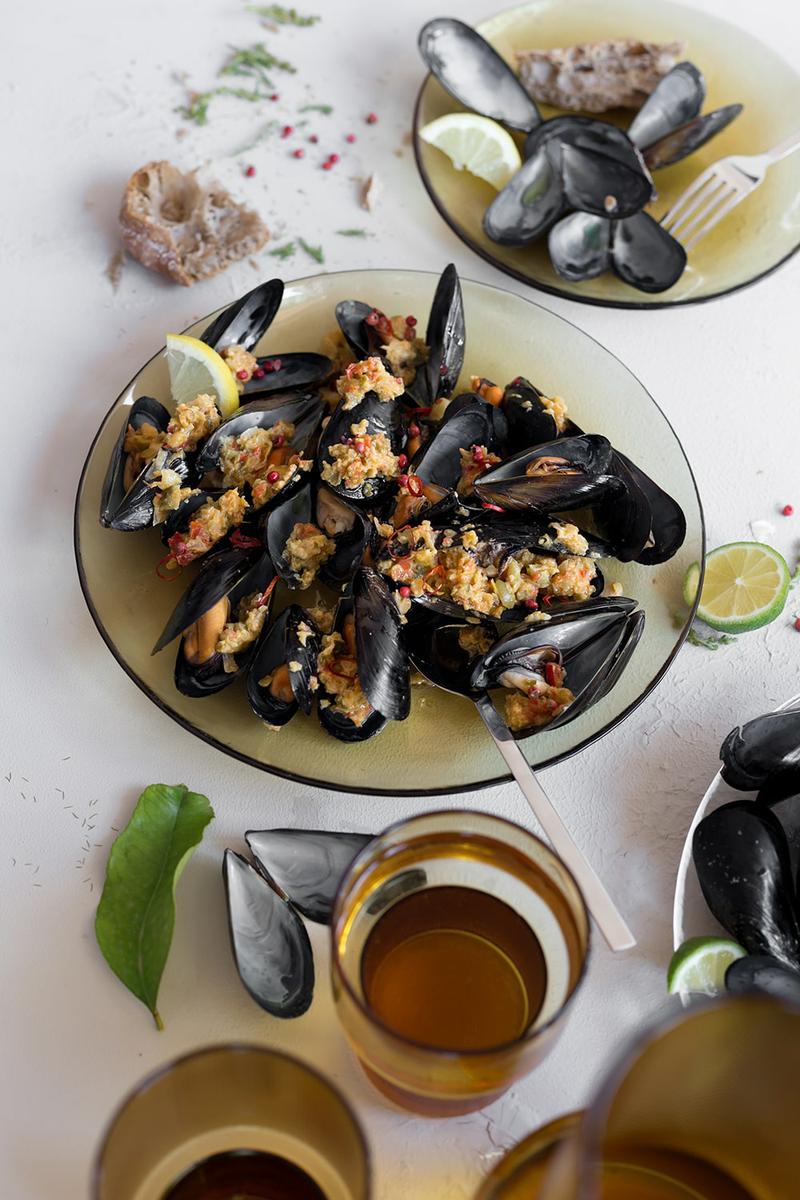 receta-mejillones-a-la-vinagreta-kave-home-mariaalgaraphotography-min