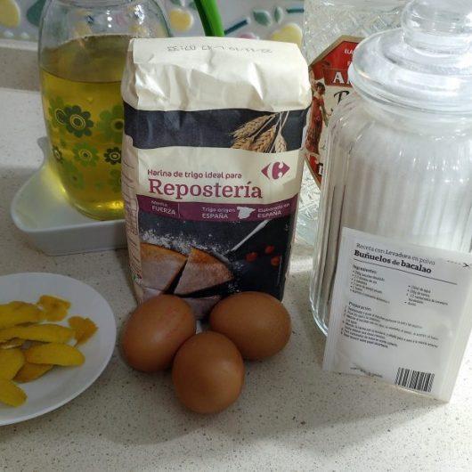Los ingredientes necesarios para hacer rosquillas de anís con Thermomix