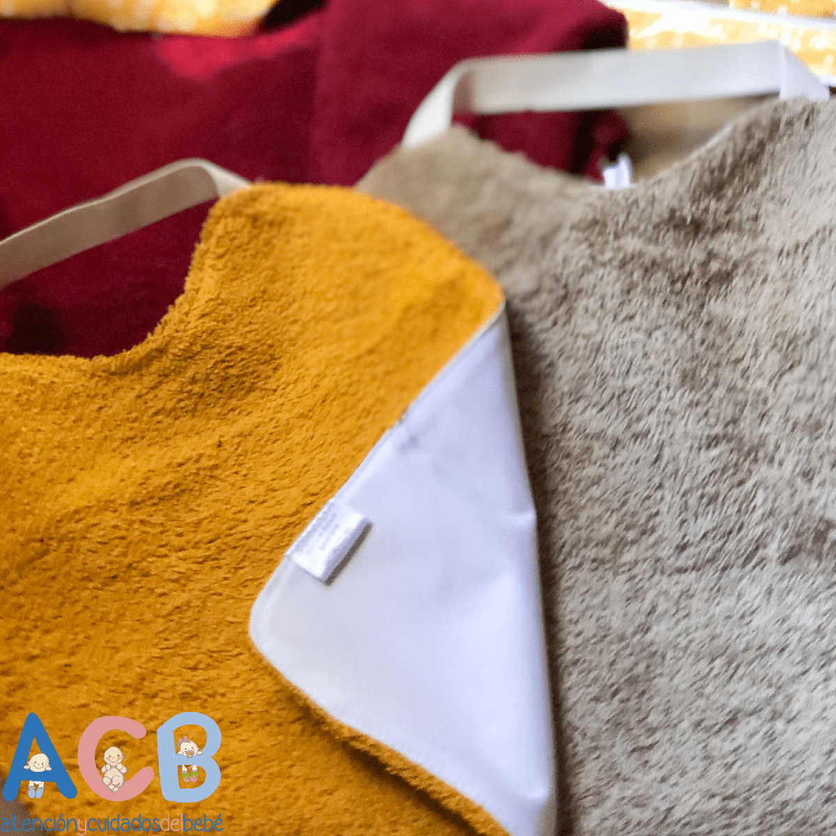 babero-rizo-baberos-guarderia-mimuselina