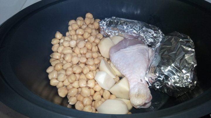 Ponemos el resto de los ingredientes en el varoma y lo programamos para cocinar