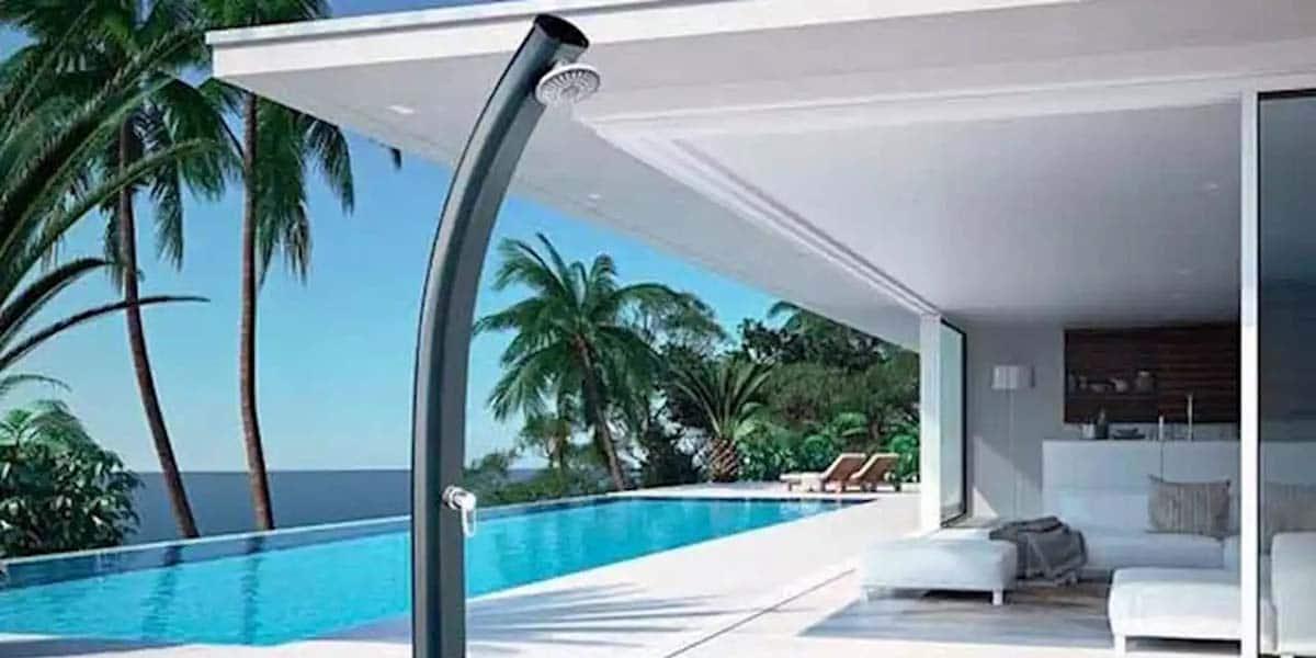 Duchas de jardín abiertas