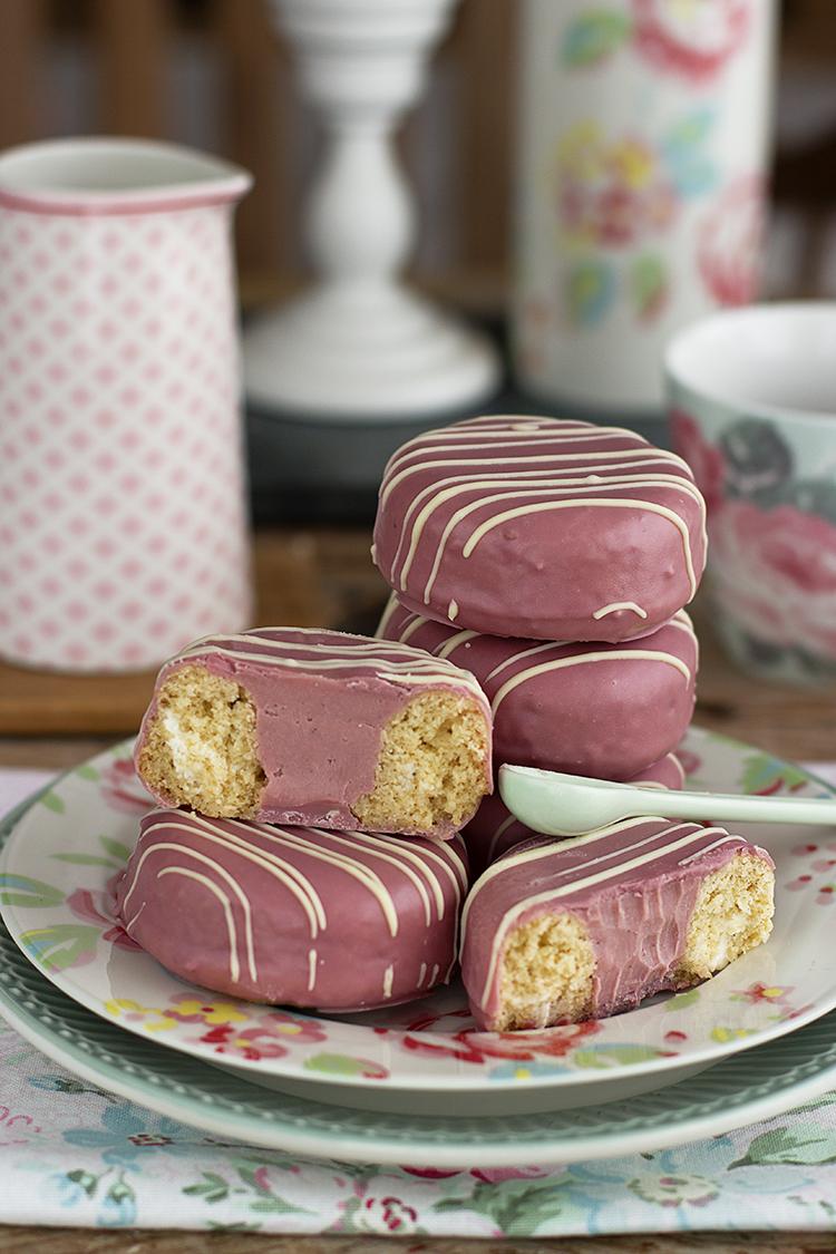Donuts Bomba Pantera Rosa, el bollito más rico en forma de Donuts relleno