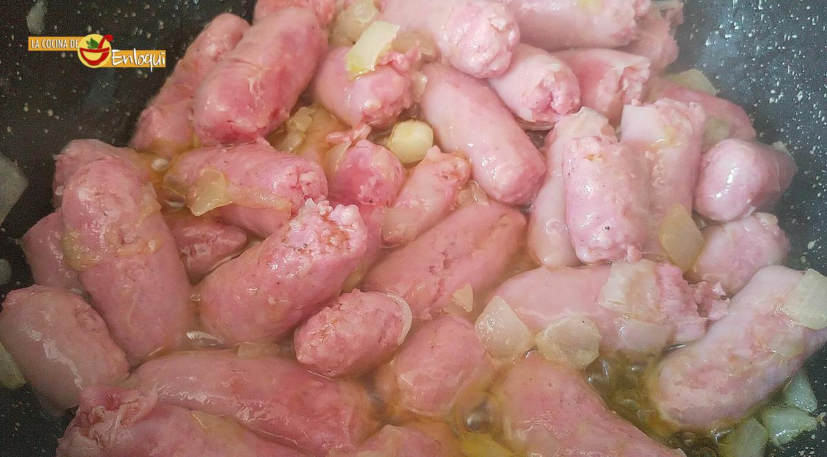 Salchichas en salsa de mostaza