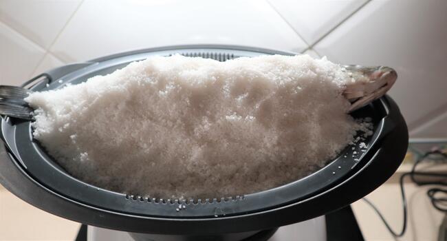 Colocamos el varoma con la lubina dentro y la hacemos al vapor