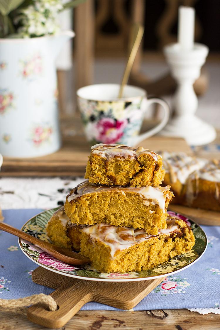 Cinnamon Rolls Carrot Cake la receta más perfecta del mundo