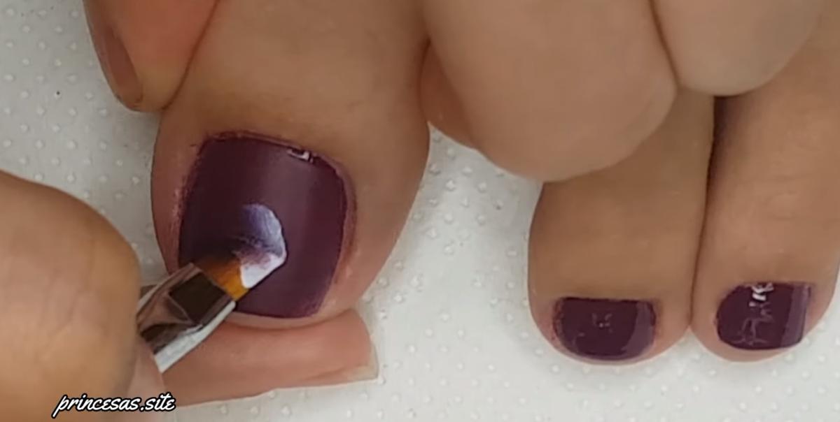 uñas rojas otoño 2020