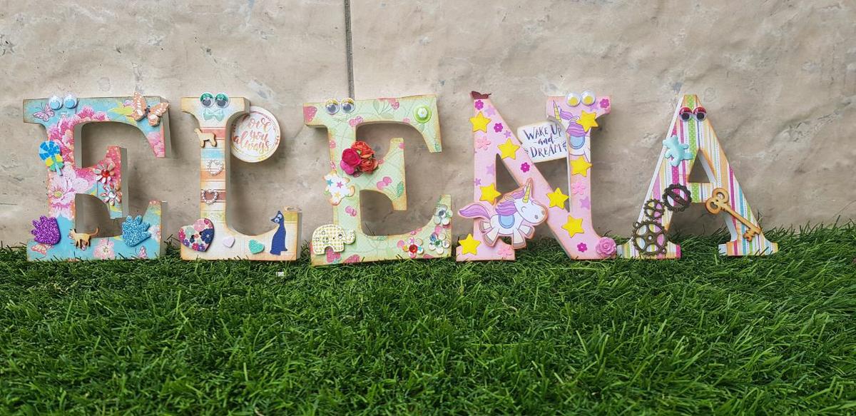 Elena scrapbook habitación infantil