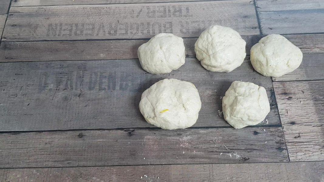 Pan Naan en panificadora y sartén