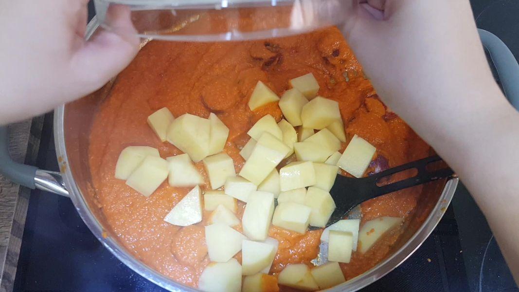 Potaje de garbanzos con espinacas