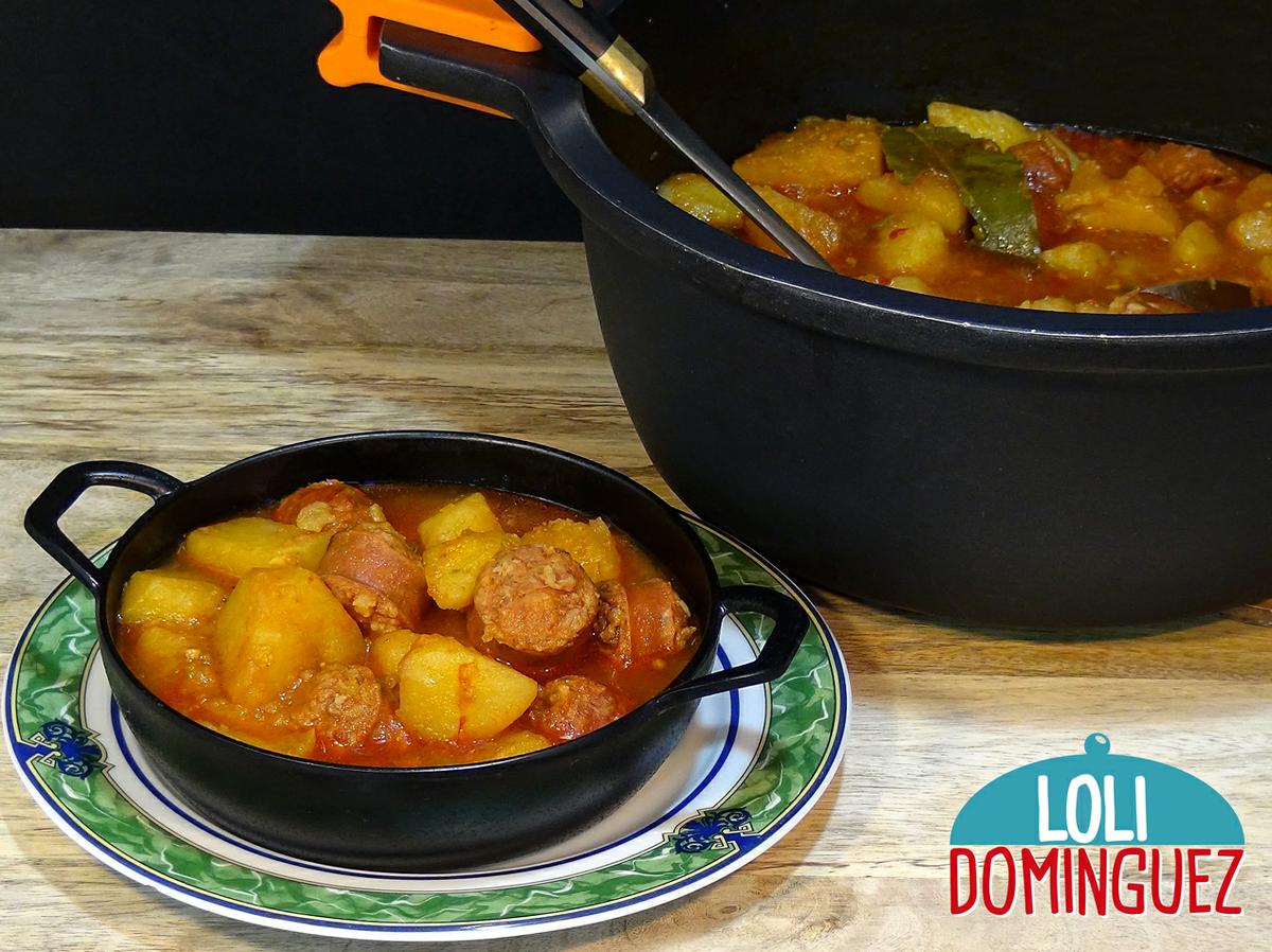 PATATAS A LA RIOJANA RECETA TRADICIONAL (GUISO DE PAPAS CON CHORIZO). Una receta de toda la vida y que siempre esta riquísima, se prepara fácil y rápidamente con el resultado de un guiso delicioso que podemos darle nuestro toque personal